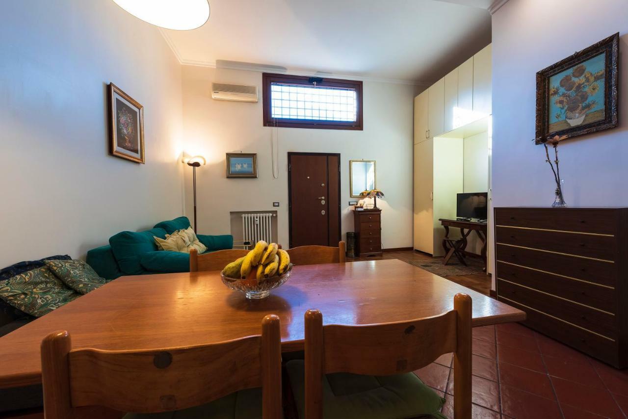 רומא Toberto Apartment מראה חיצוני תמונה