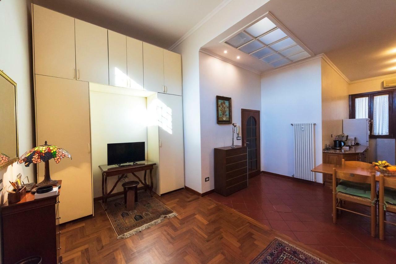 רומא Toberto Apartment מראה חיצוני תמונה