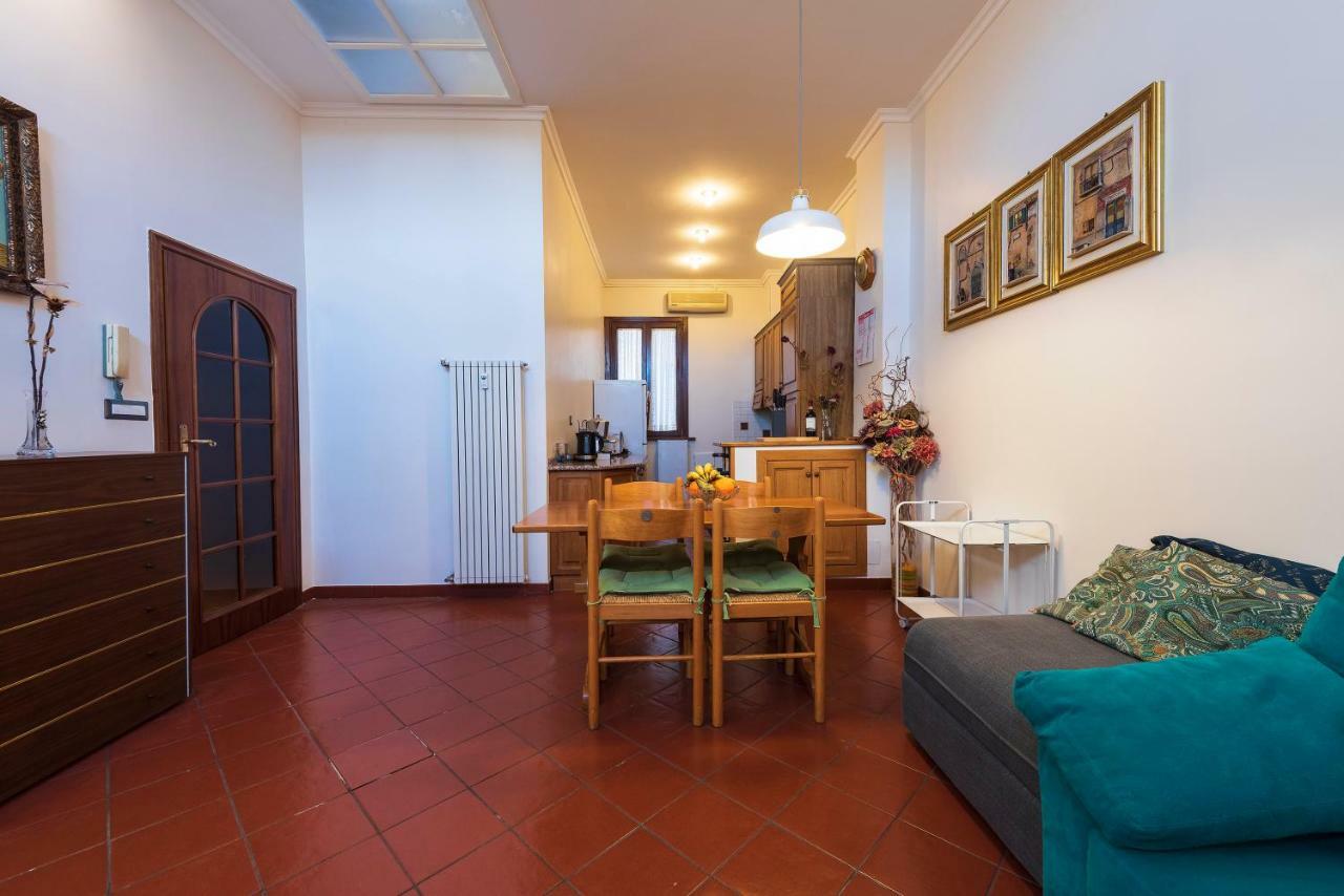 רומא Toberto Apartment מראה חיצוני תמונה