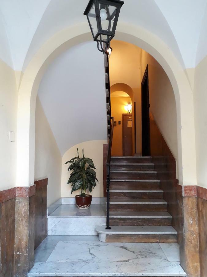 רומא Toberto Apartment מראה חיצוני תמונה